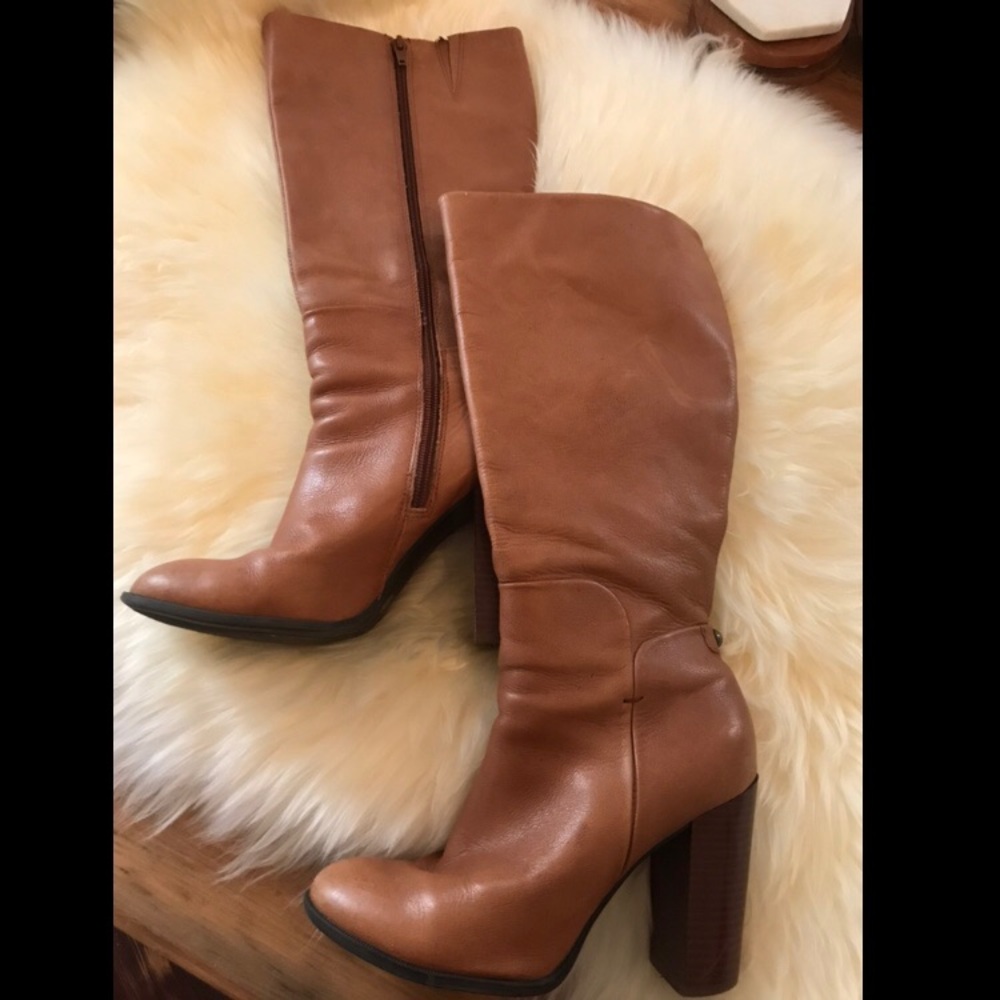 Ladies Leather Boot 7.5